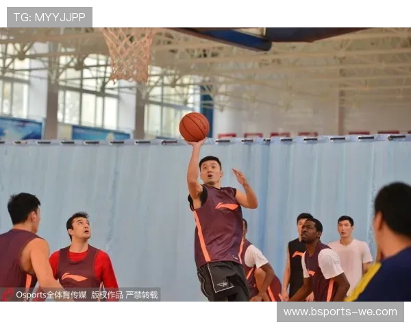 《全面分析篮球运动员状态的多维度评估方法与提升策略》 《全面分析篮球运动员状态的多维度评估方法与提升策略》